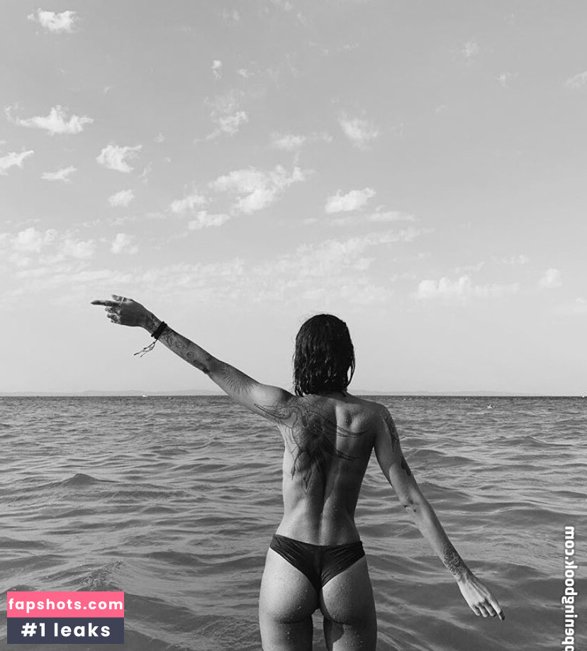 Pelinay İgit Nacktheit OnlyFans Fotos #18 - Fapshots