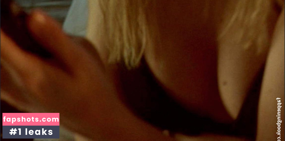 Pell James gallery photo #6