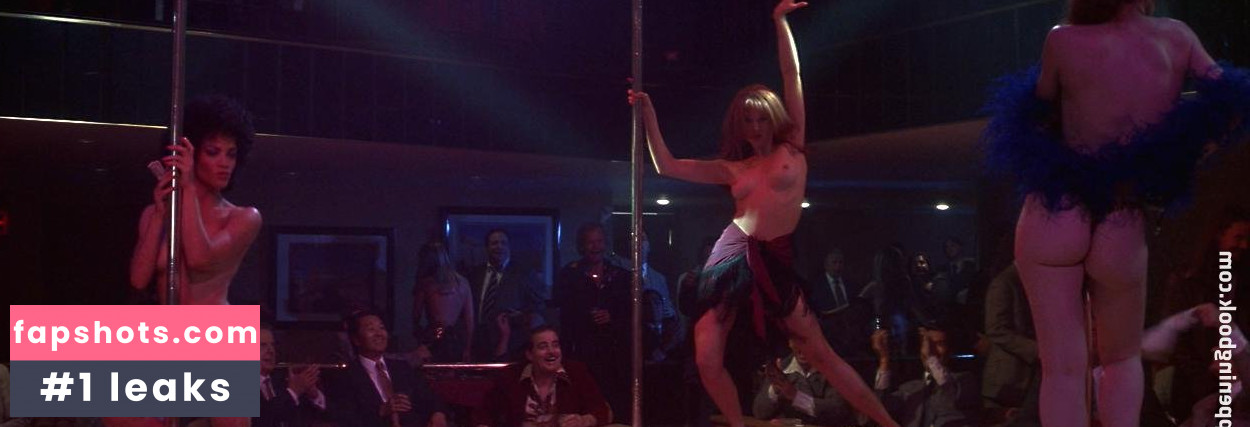 Penelope Ann Miller gallery photo #14