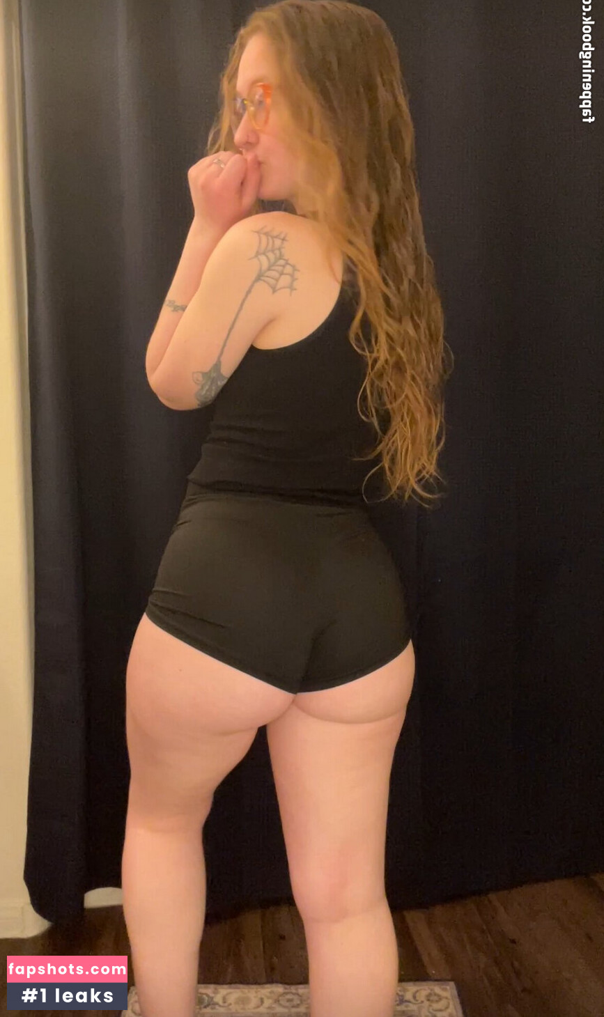 Penelope_skies gallery photo #13