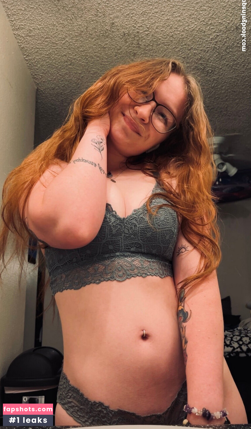 Penelope_skies gallery photo #17