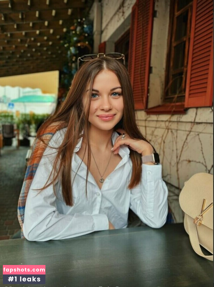 penelopeblue69 gallery photo #2