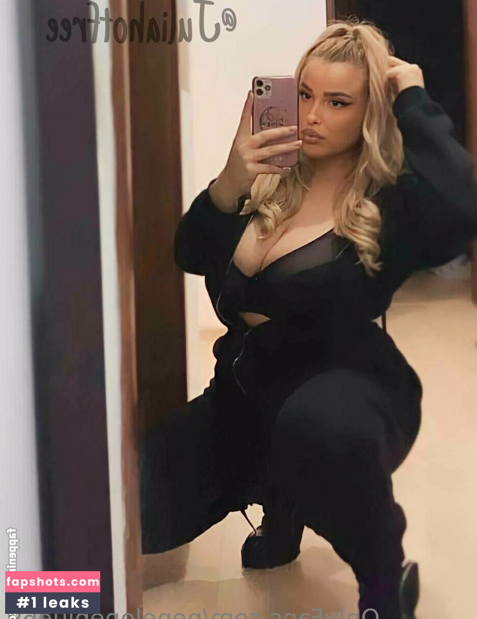 penelopeblue69 gallery photo #38