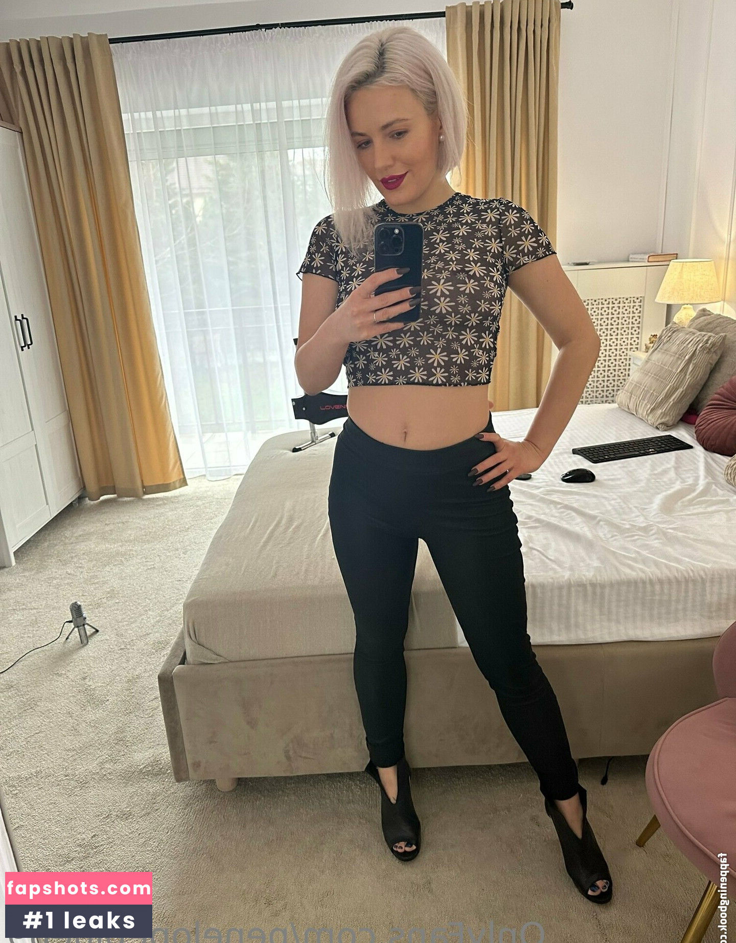 penelopeblue69 Filtración Desnuda OnlyFans Foto #67 - Fapshots