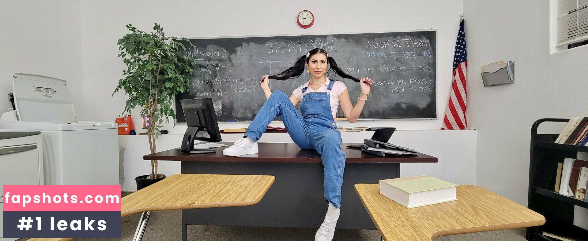 penelopewoodsxxx Nude Leaks OnlyFans Photos #31 - LeakJerk