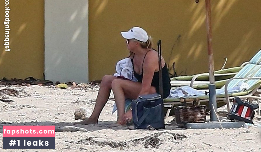 Penny Lancaster Nude Leaks OnlyFans Photos #25 - LeakJerk