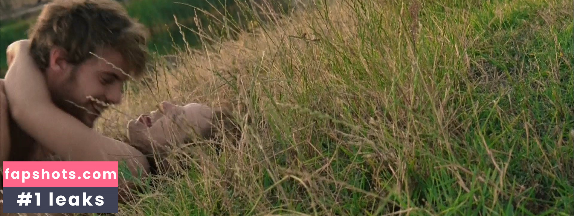 Perdita Weeks gallery photo #4