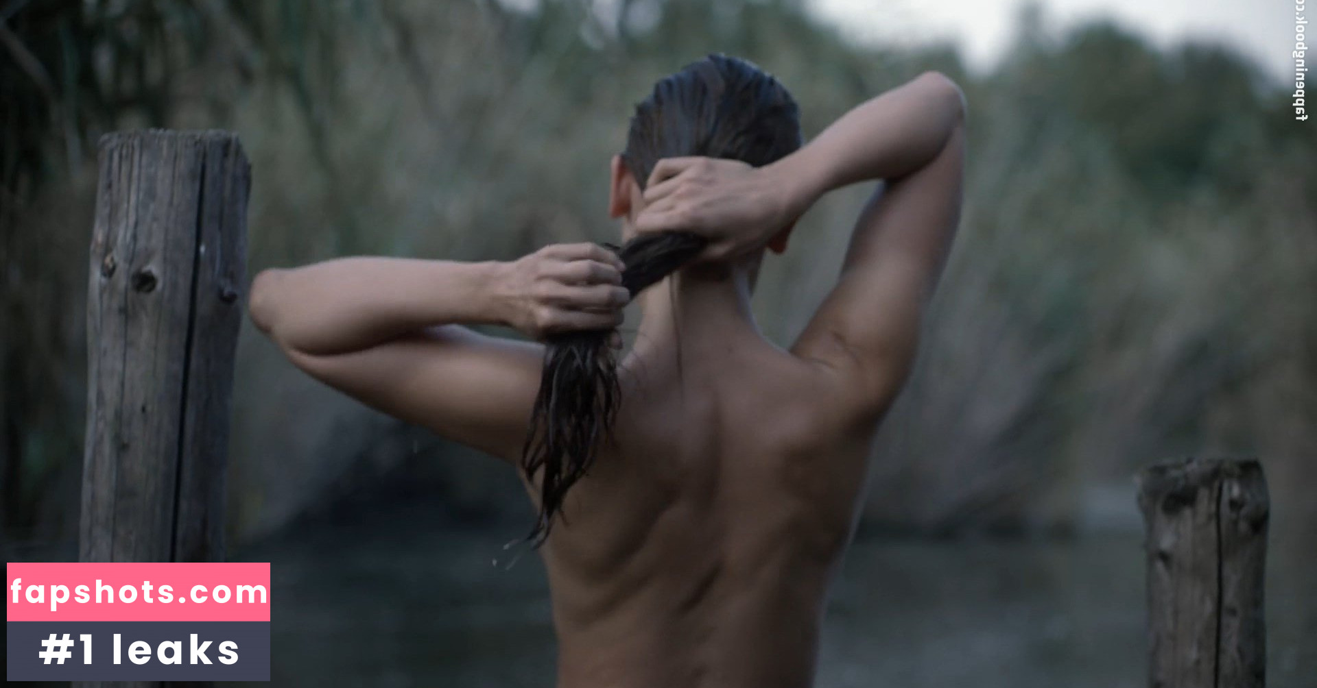 Peri Baumeister gallery photo #35