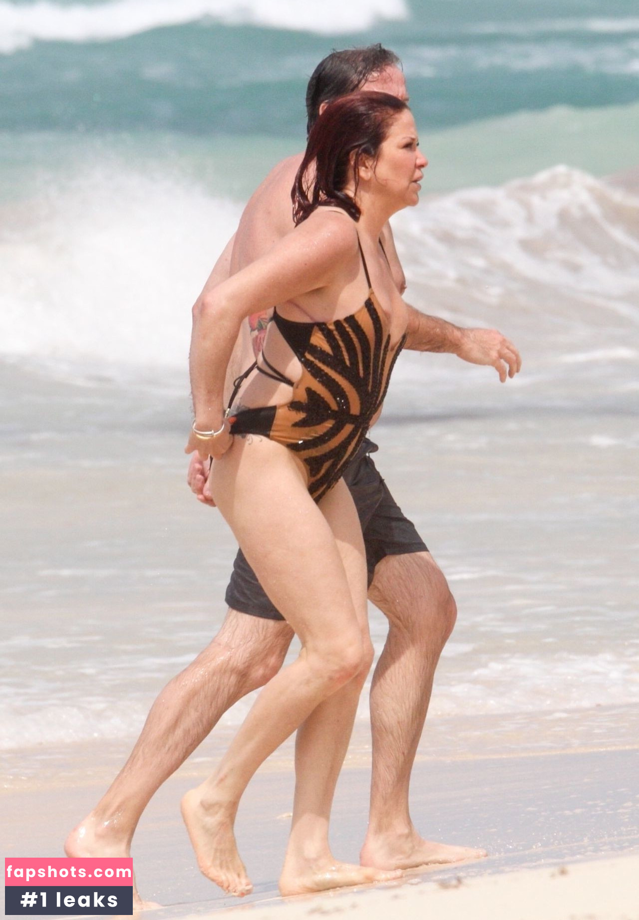 Perla Ferrar Hudson gallery photo #18