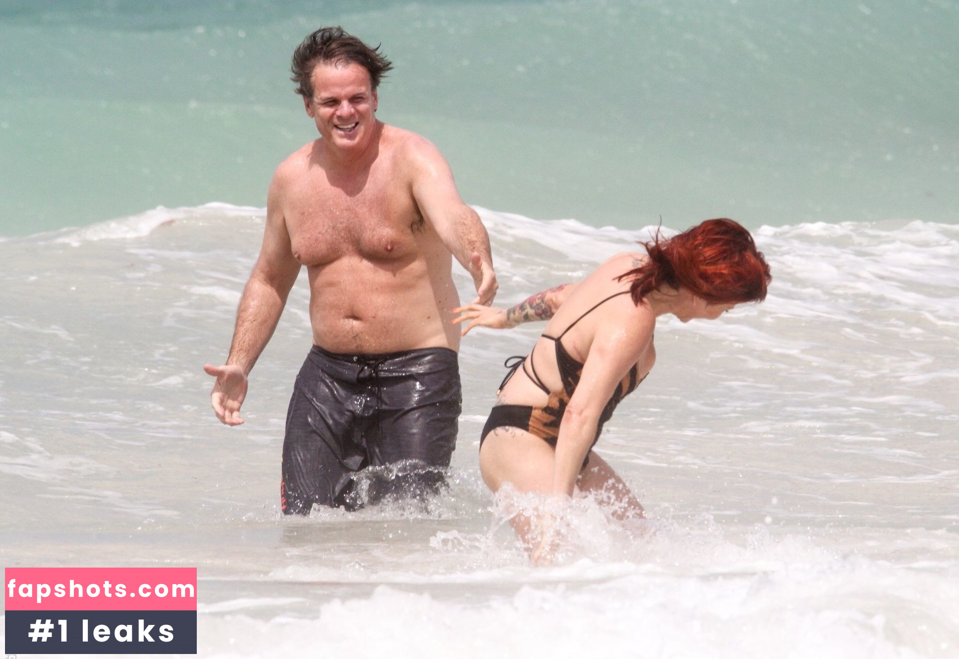 Perla Ferrar Hudson gallery photo #7