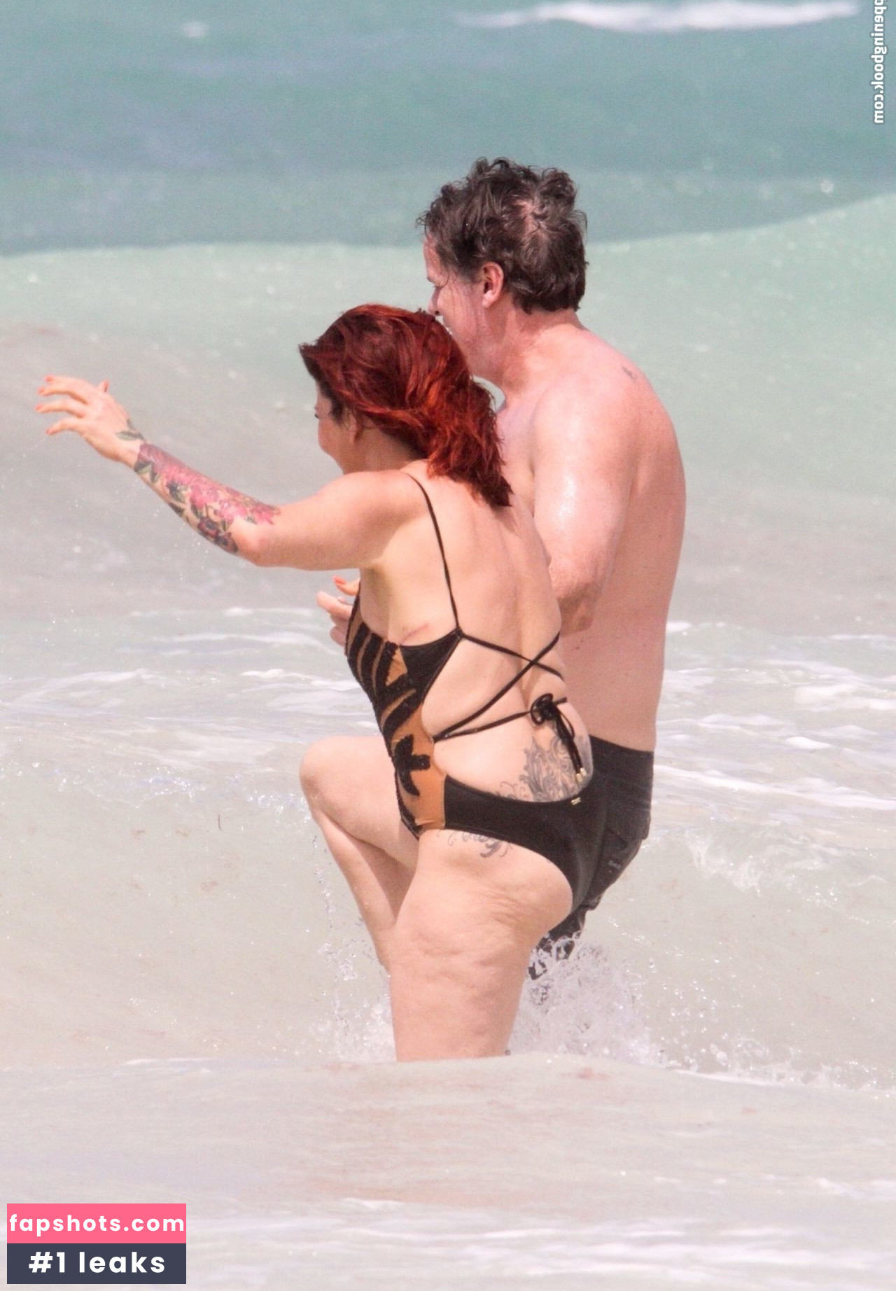 Perla Ferrar Hudson gallery photo #9