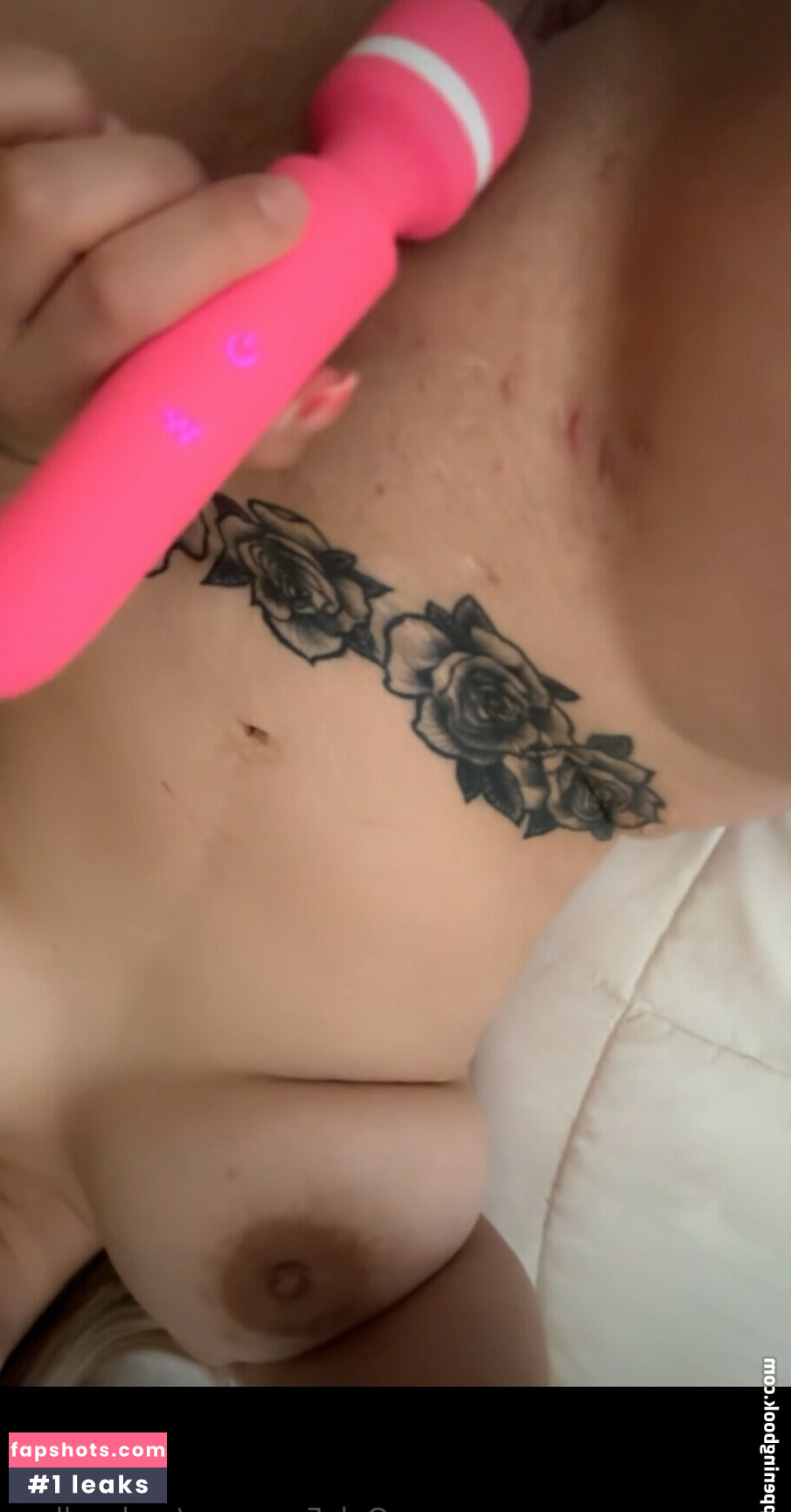 Perla Sollozo nude babe gallery