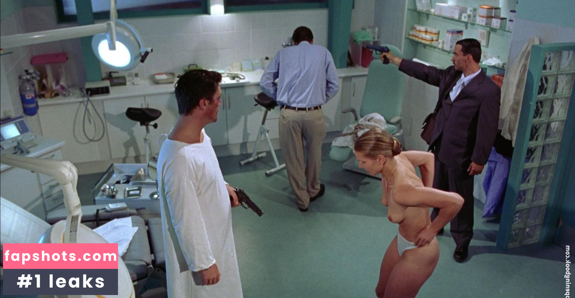 Peronella Van Kastel gallery photo #2