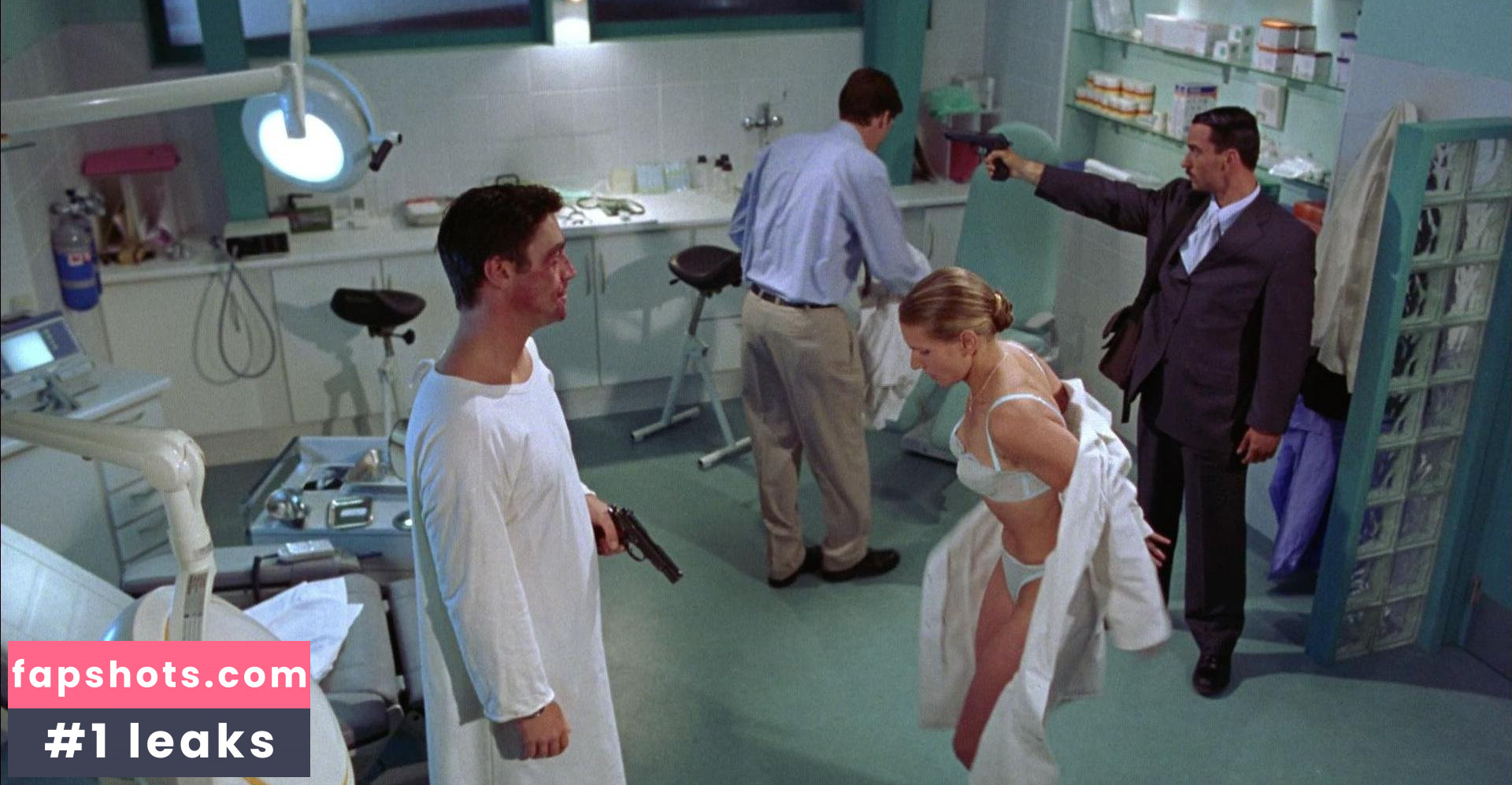 Peronella Van Kastel gallery photo #4