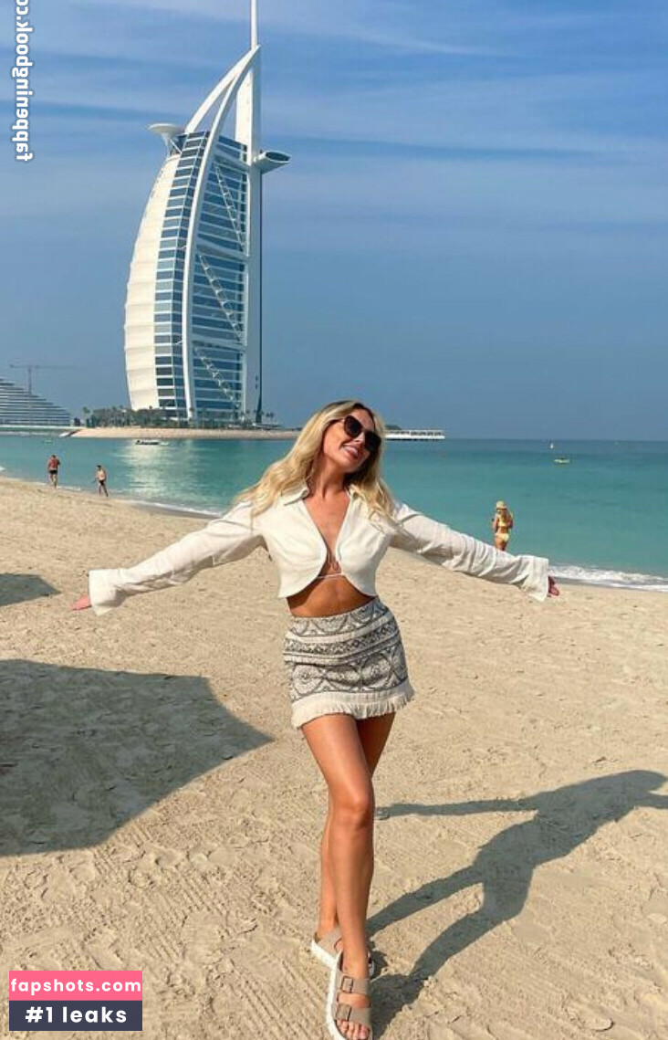 Perrie Edwards gallery photo #131