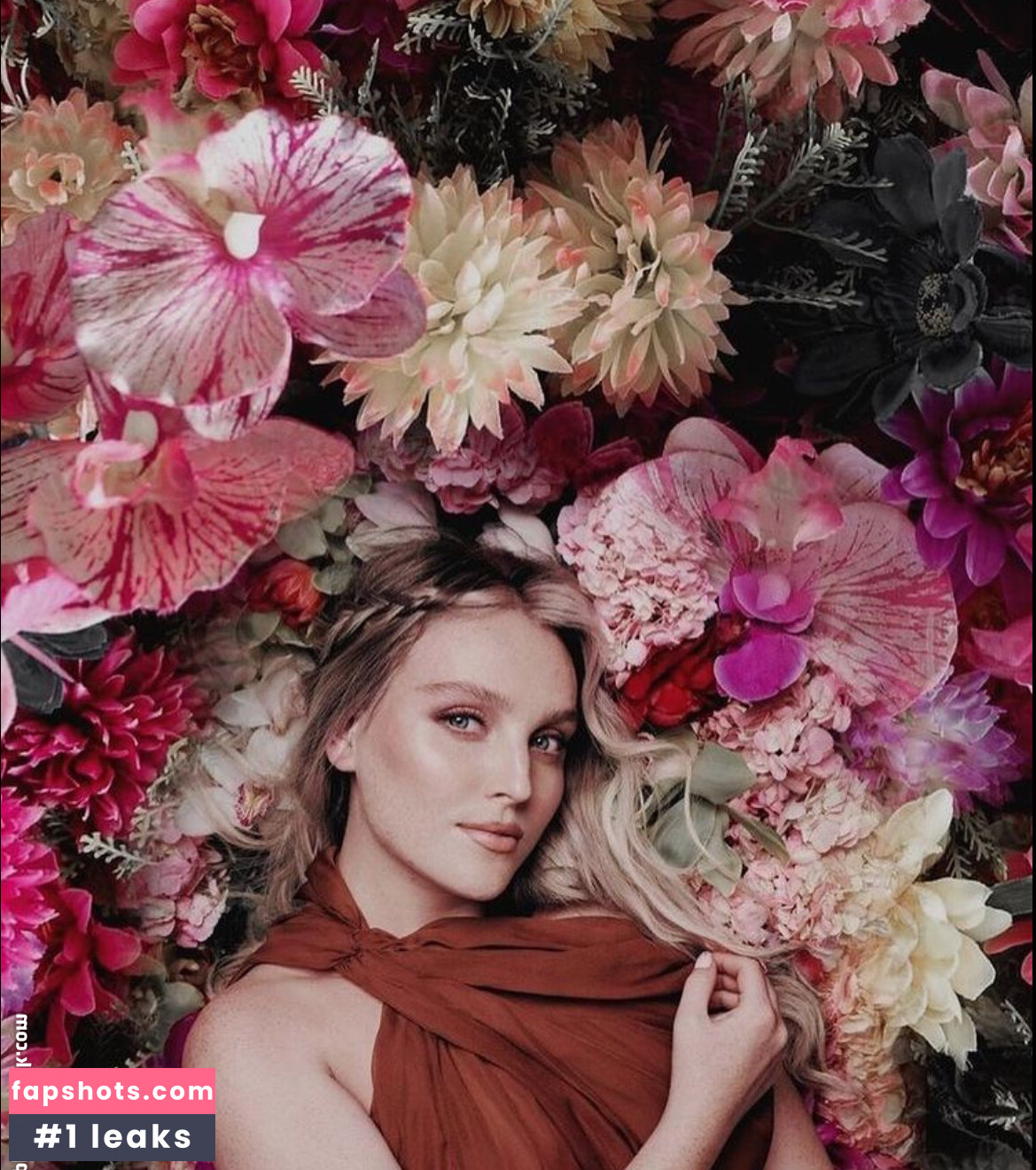 Perrie Edwards gallery photo #148