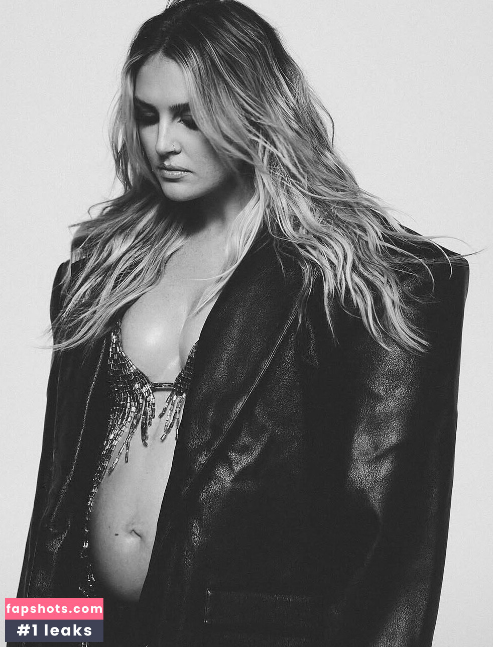 Perrie Edwards gallery photo #3