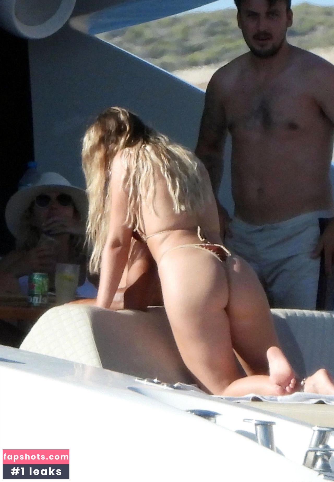 Perrie Edwards gallery photo #206