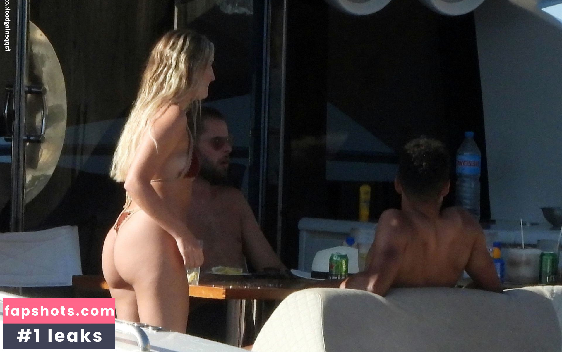 Perrie Edwards gallery photo #207