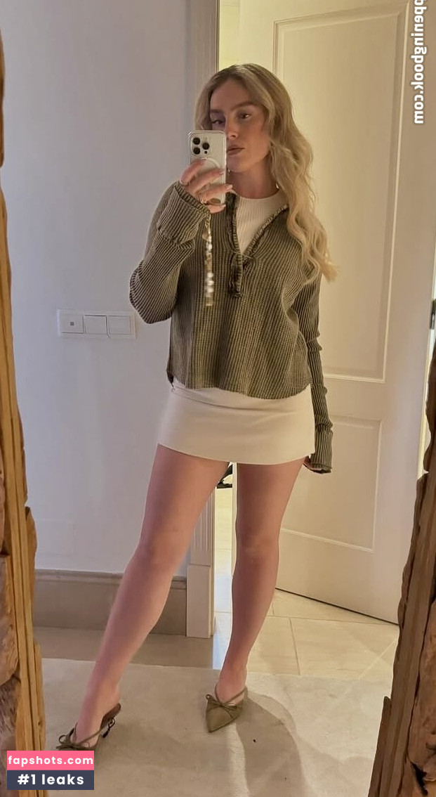 Perrie Edwards gallery photo #24