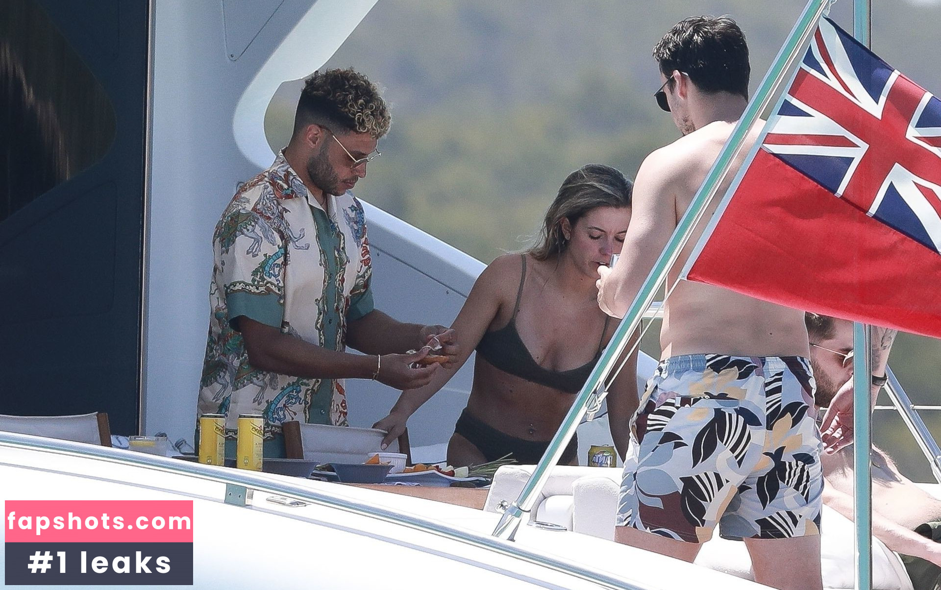 Perrie Edwards gallery photo #239