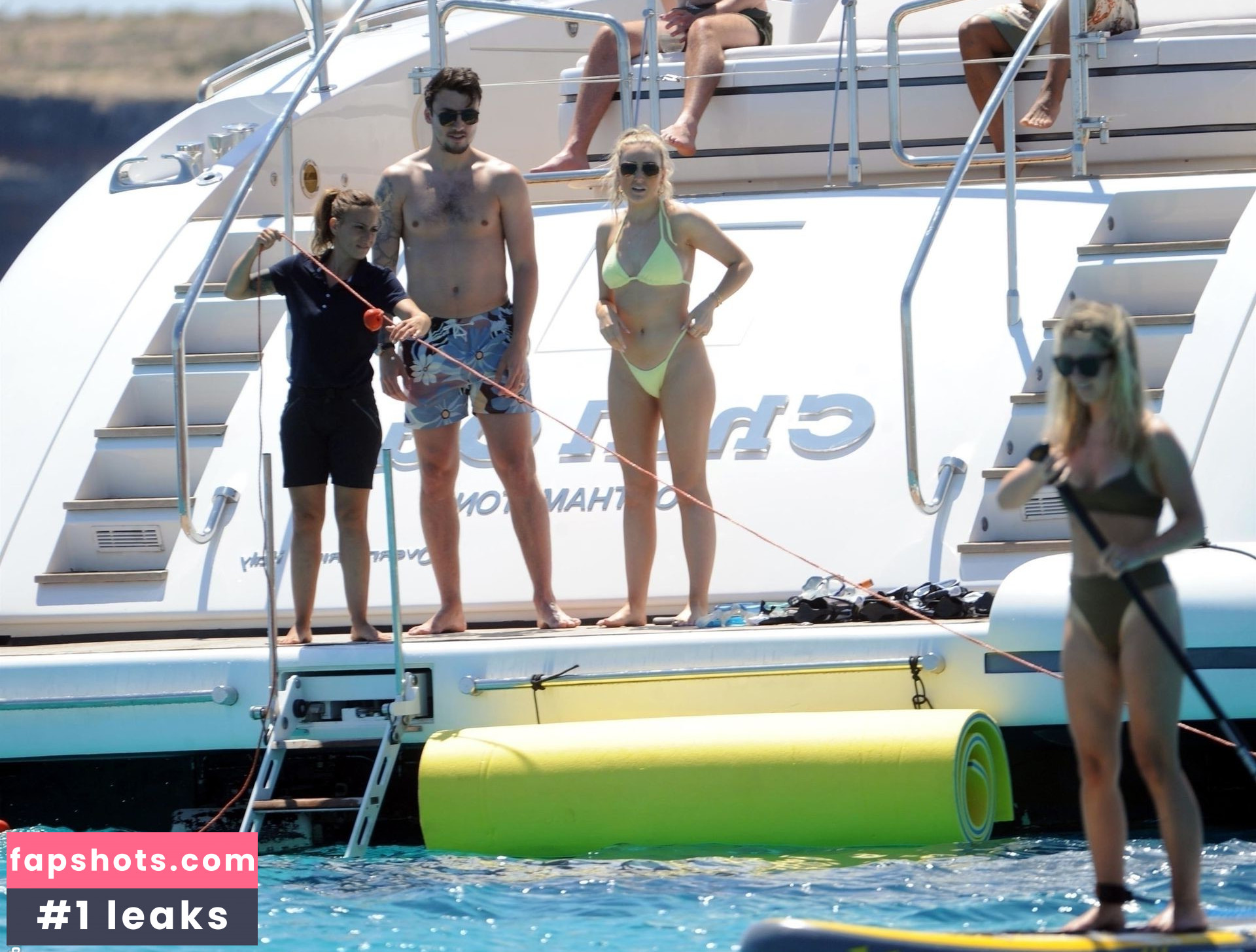 Perrie Edwards gallery photo #256