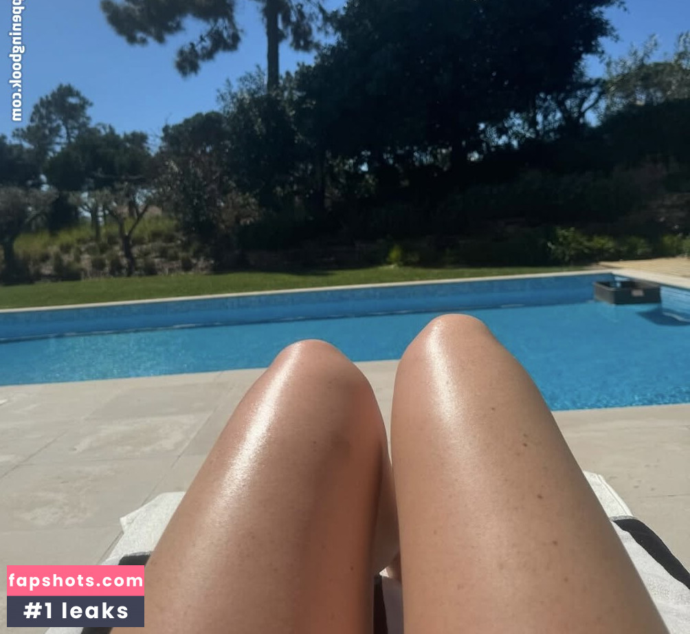 Perrie Edwards gallery photo #27