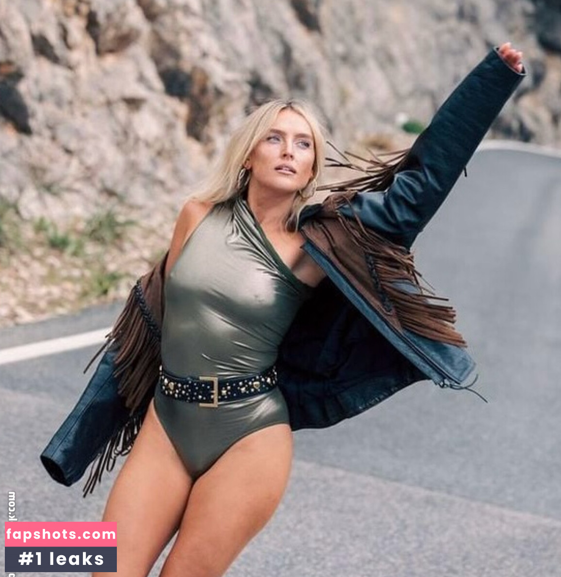 Perrie Edwards gallery photo #28