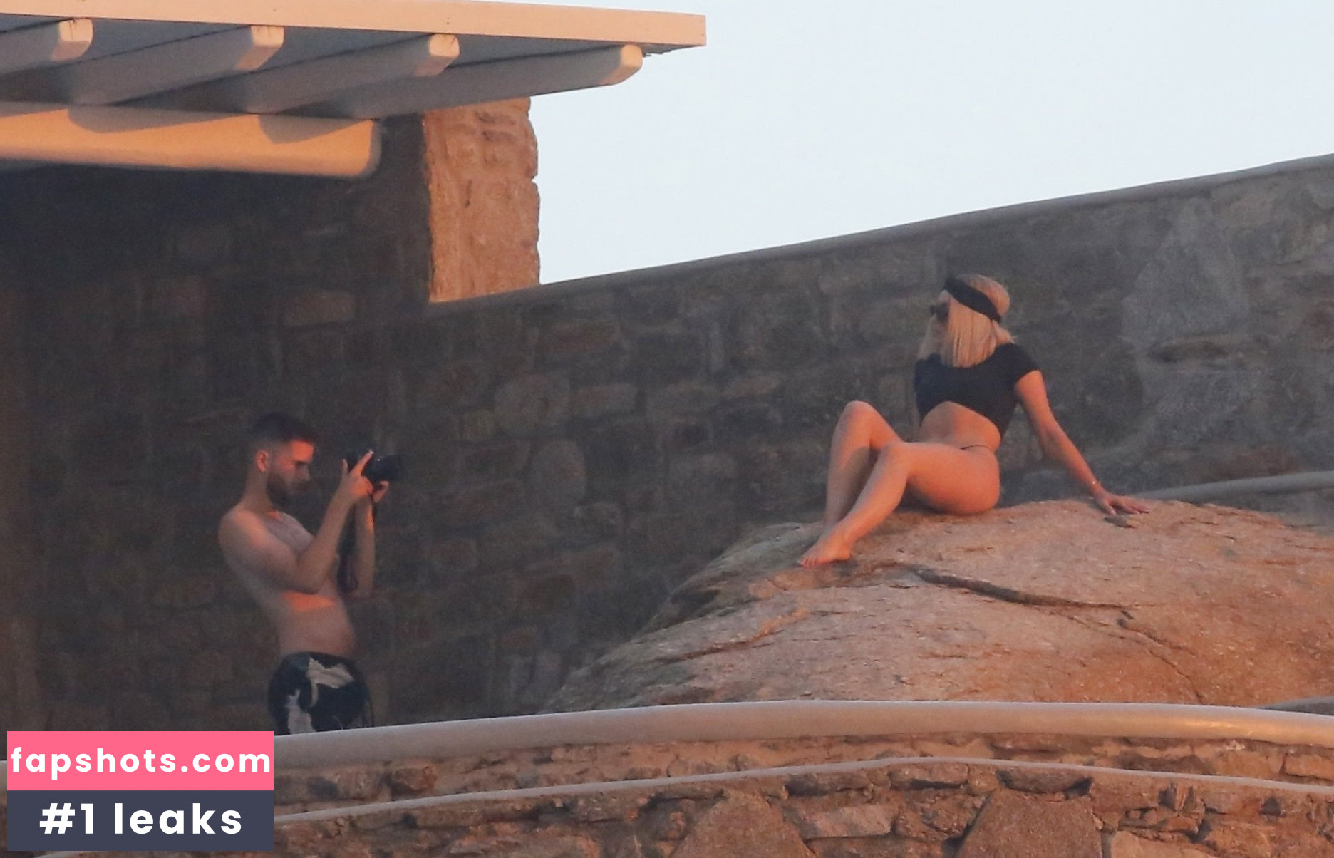 Perrie Edwards gallery photo #272