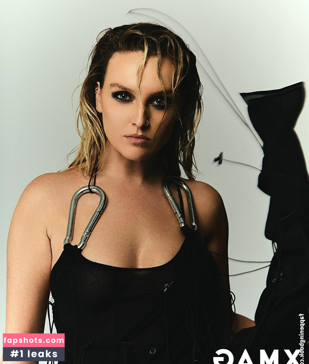 Perrie Edwards gallery photo #32