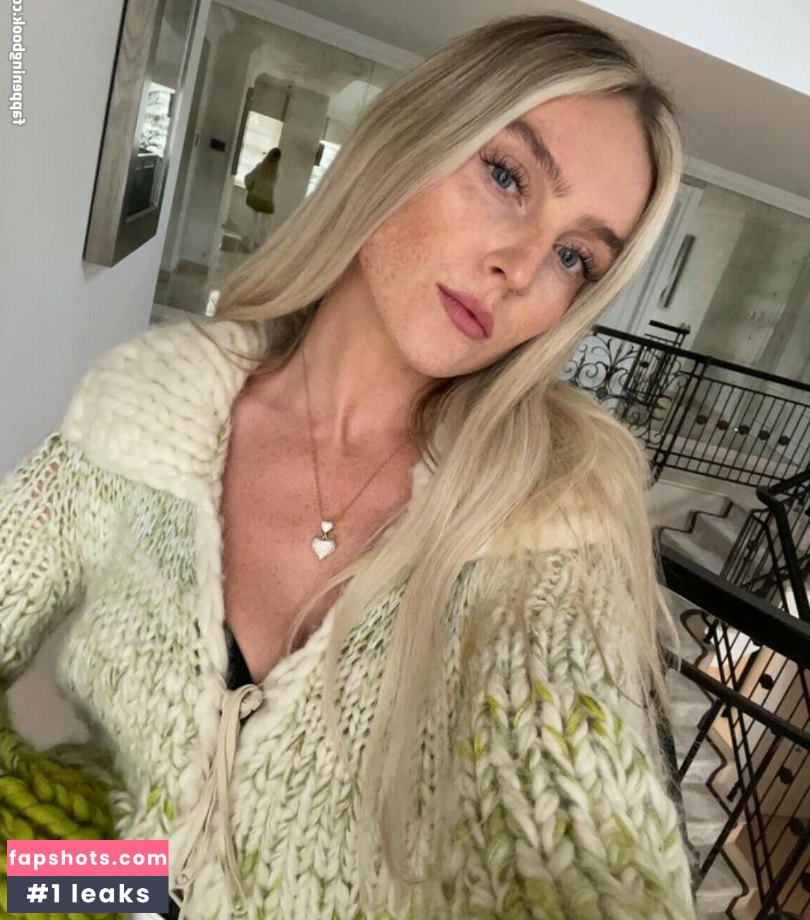 Perrie Edwards gallery photo #61