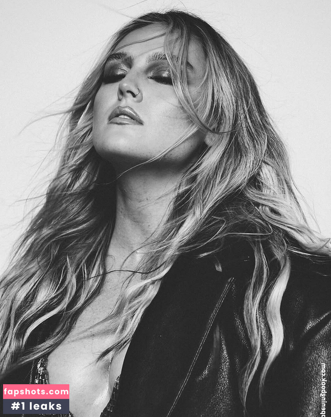 Perrie Edwards gallery photo #8