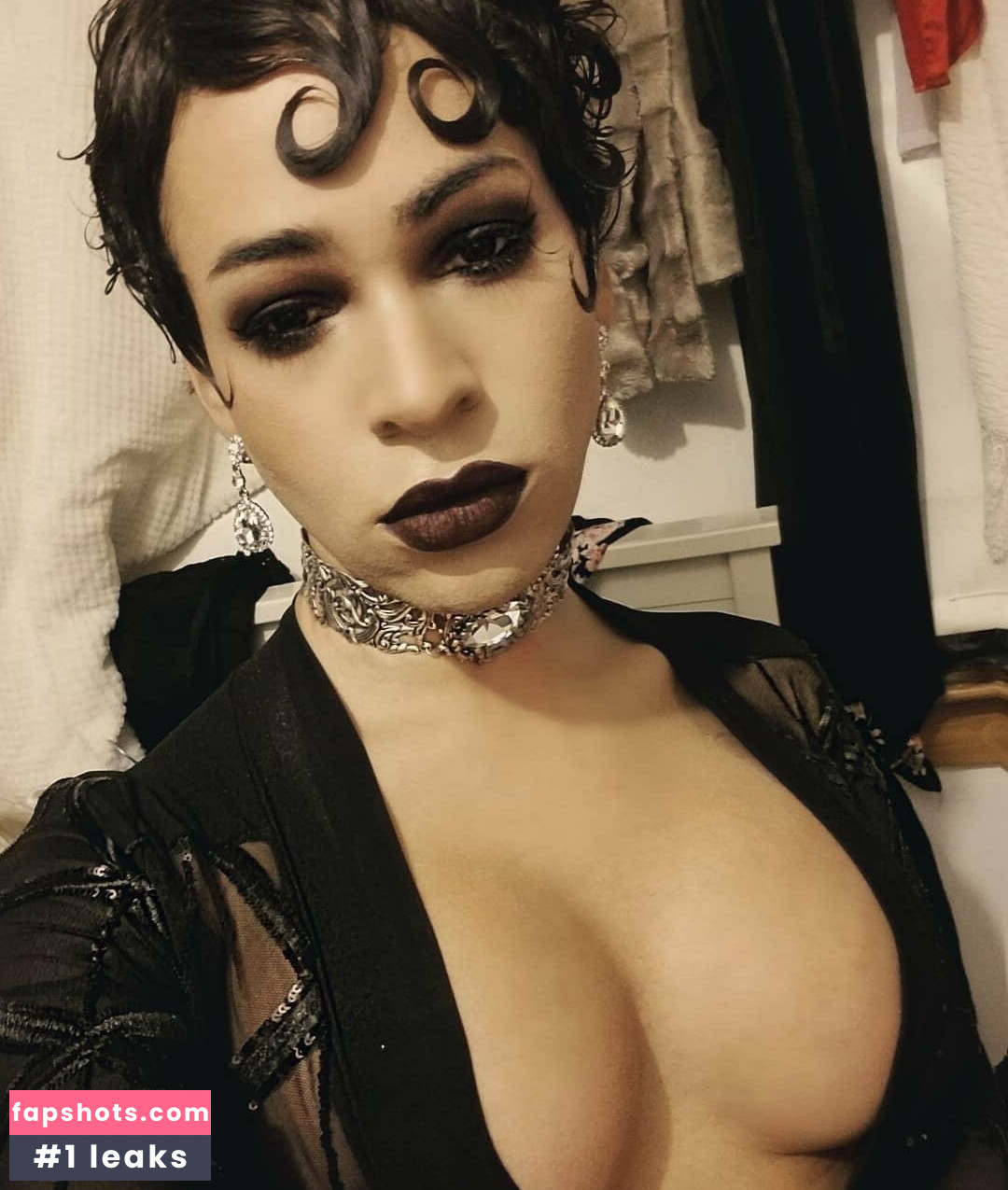 Persephiroth Nude Leaks OnlyFans Photos #3 - LeakJerk