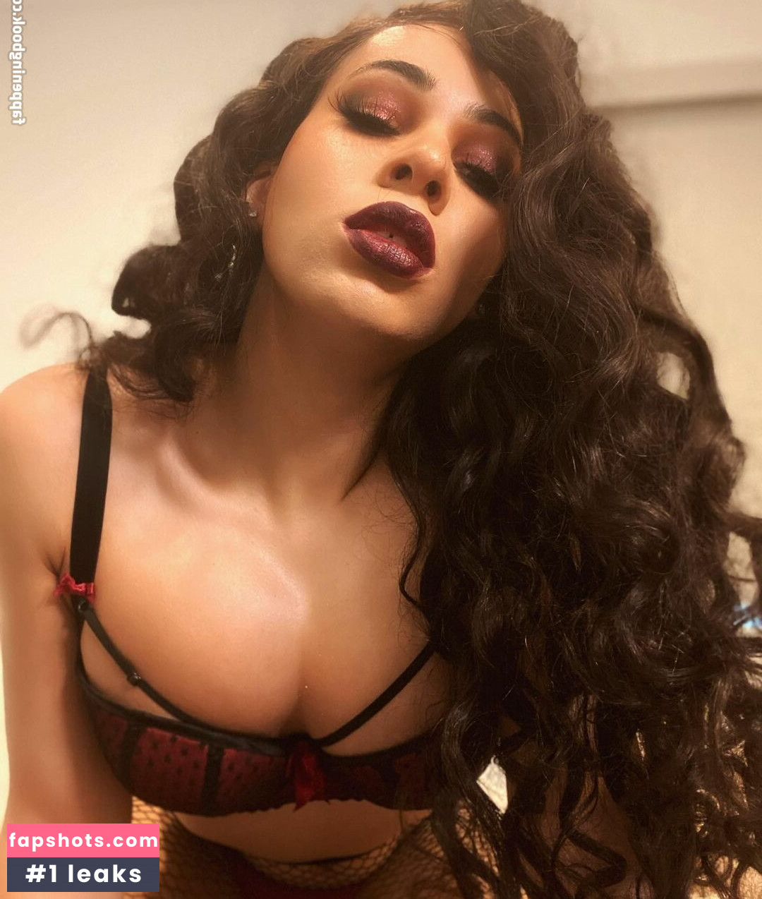 Persephiroth Nude Leaks OnlyFans Photos #23 - LeakJerk