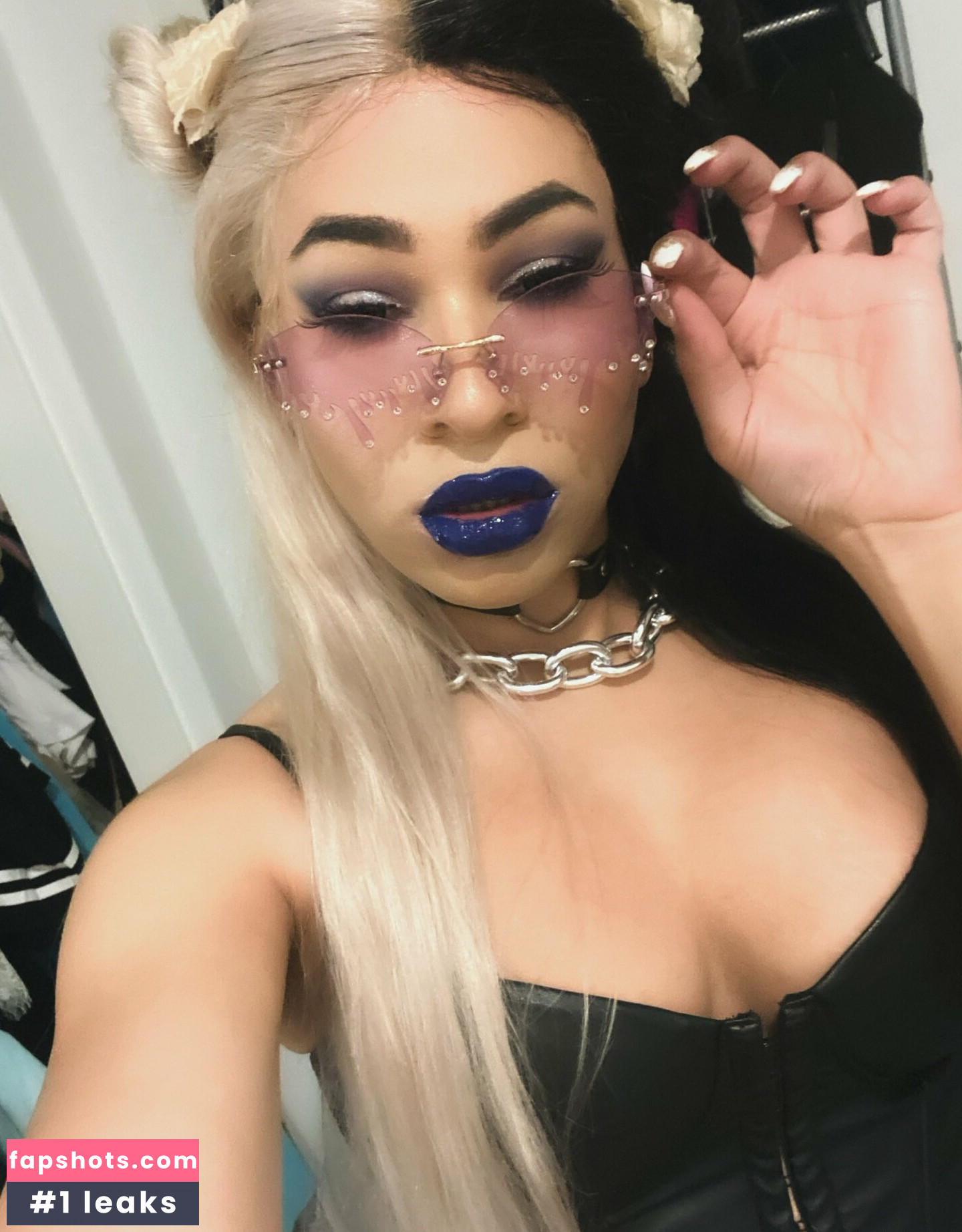 Persephiroth Nude Leaks OnlyFans Photos #8 - LeakJerk