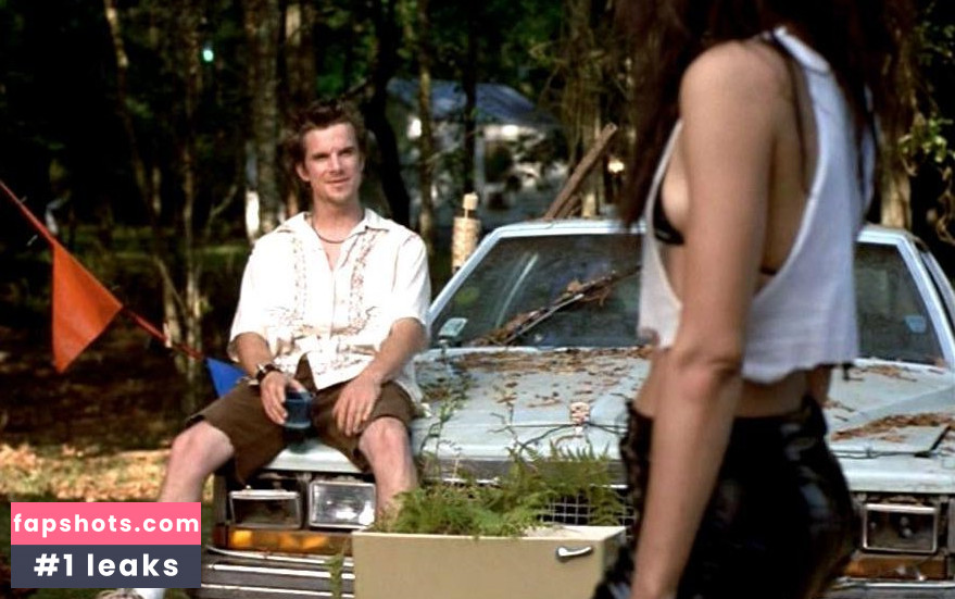 Persia White gallery photo #2