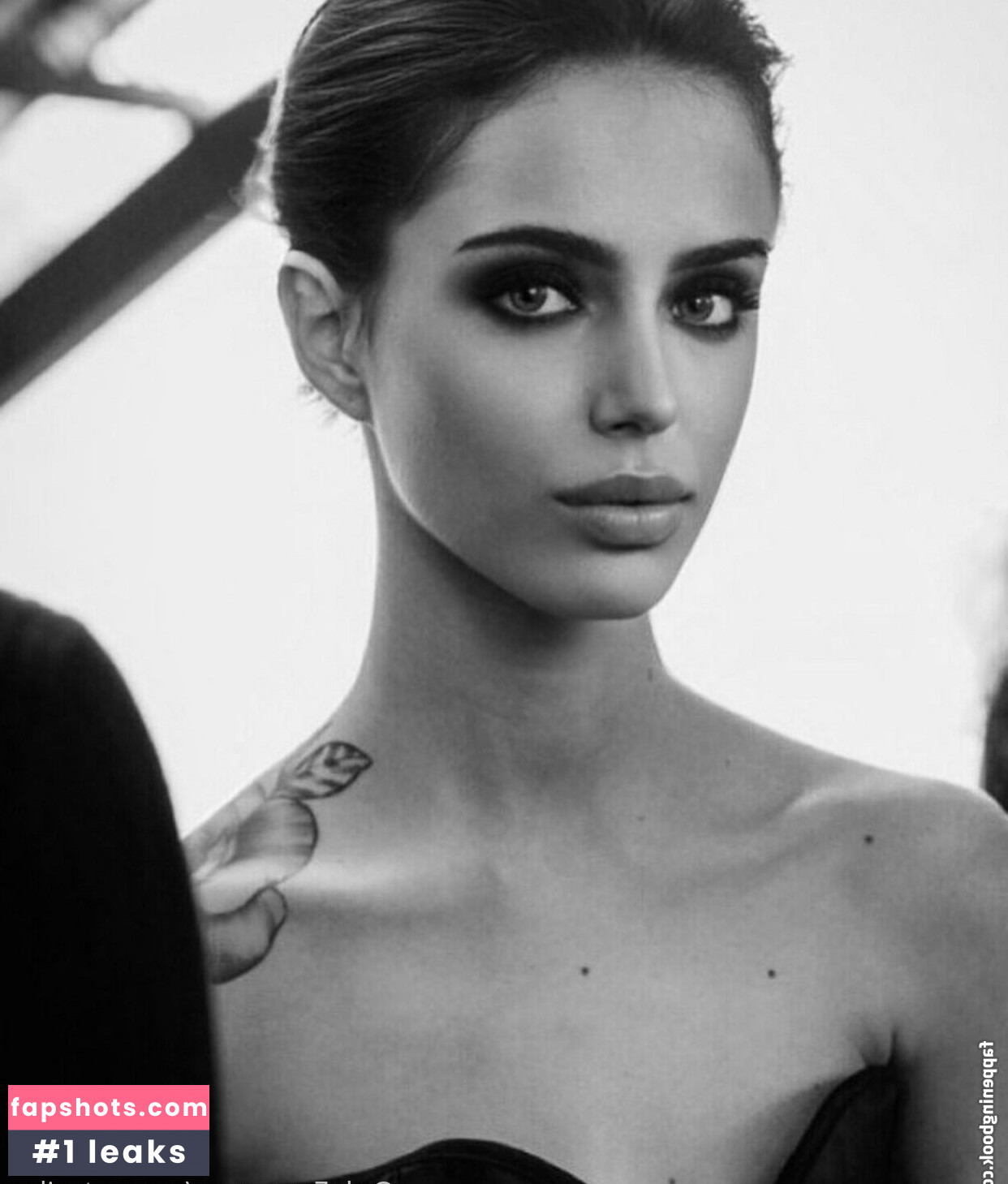 pervertmilan gallery photo #48