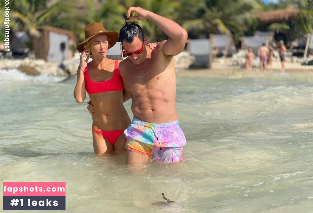 Peta Murgatroyd gallery photo #39