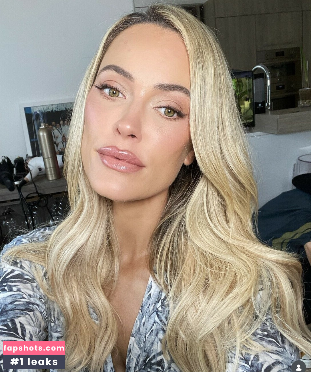 Peta Murgatroyd gallery photo #8