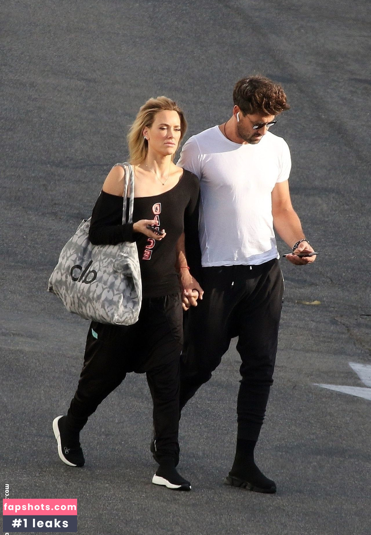 Peta Murgatroyd gallery photo #73