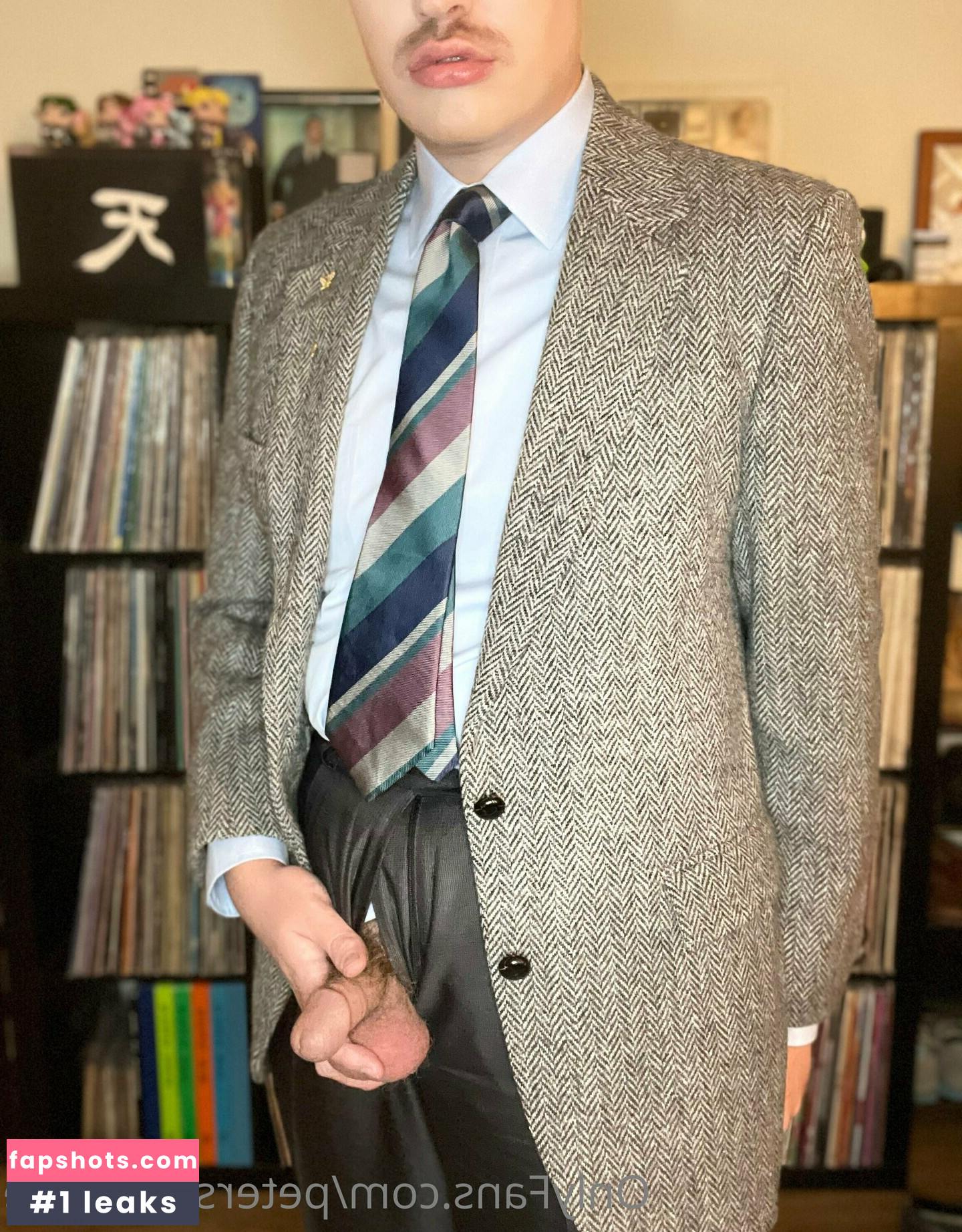 petersuitandtie Nude Leaks OnlyFans Photos #2 - LeakJerk
