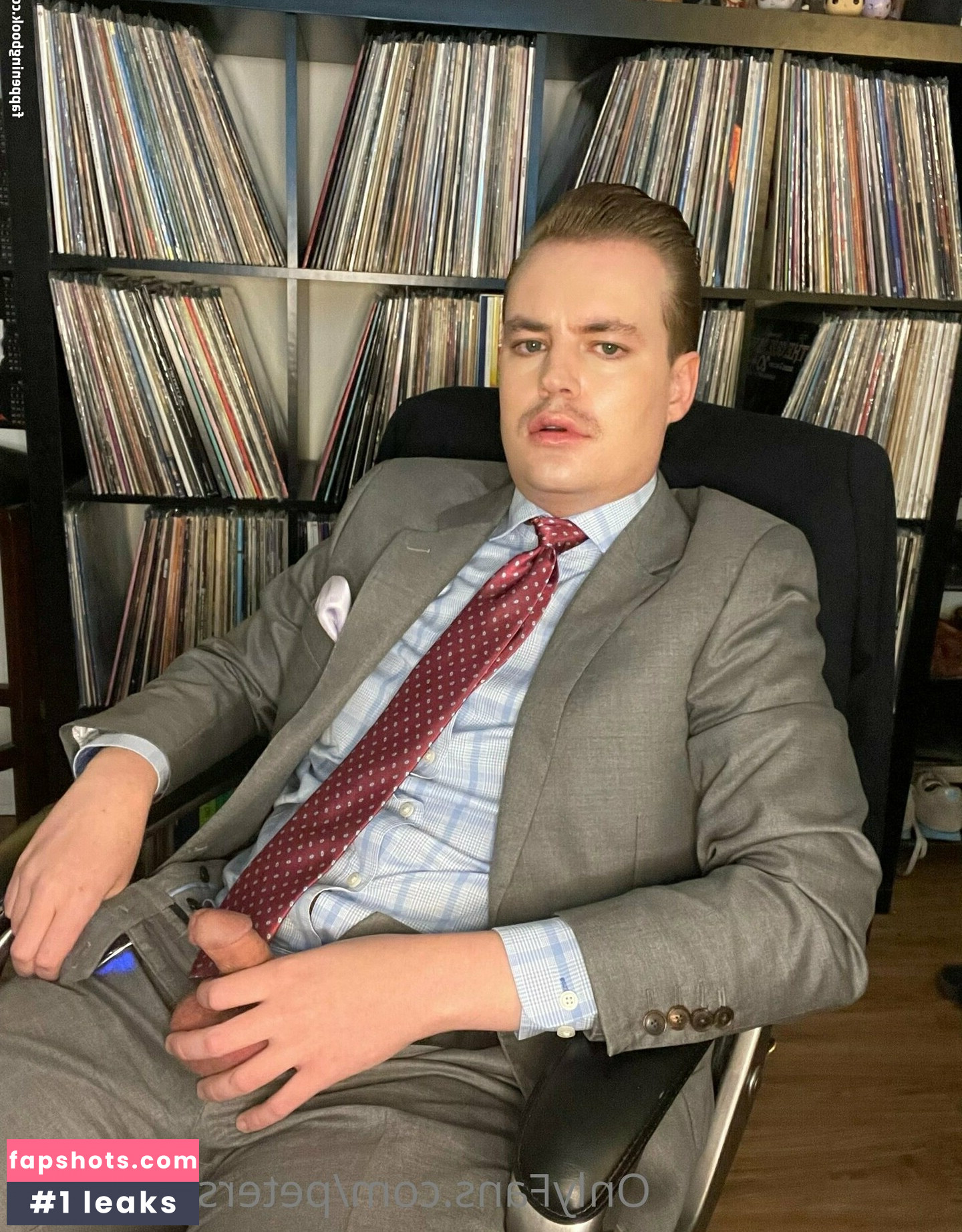 petersuitandtie Nude Leaks OnlyFans Photos #22 - LeakJerk