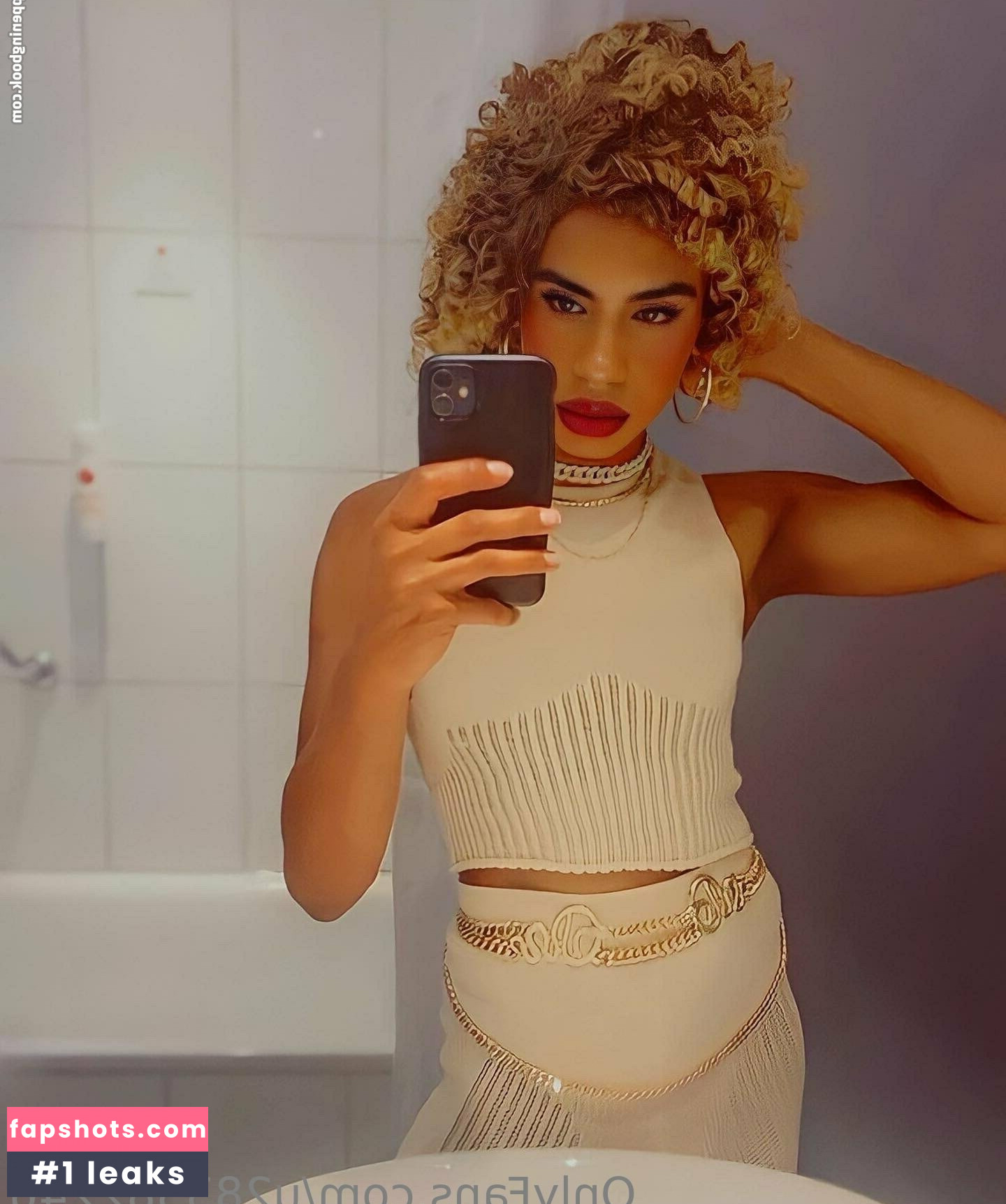 petiteabbie333 nude babe gallery