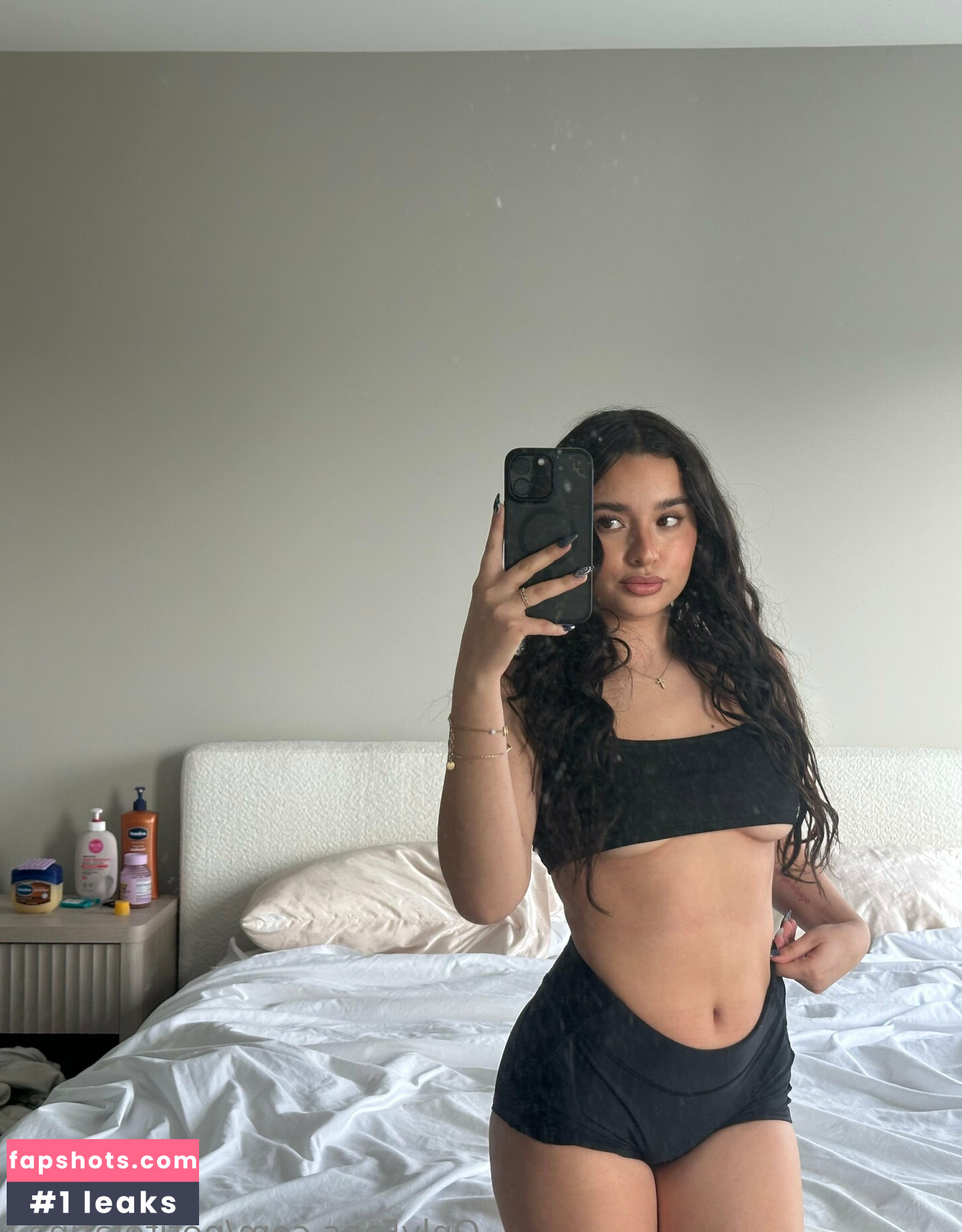 petitelatina7 gallery photo #11