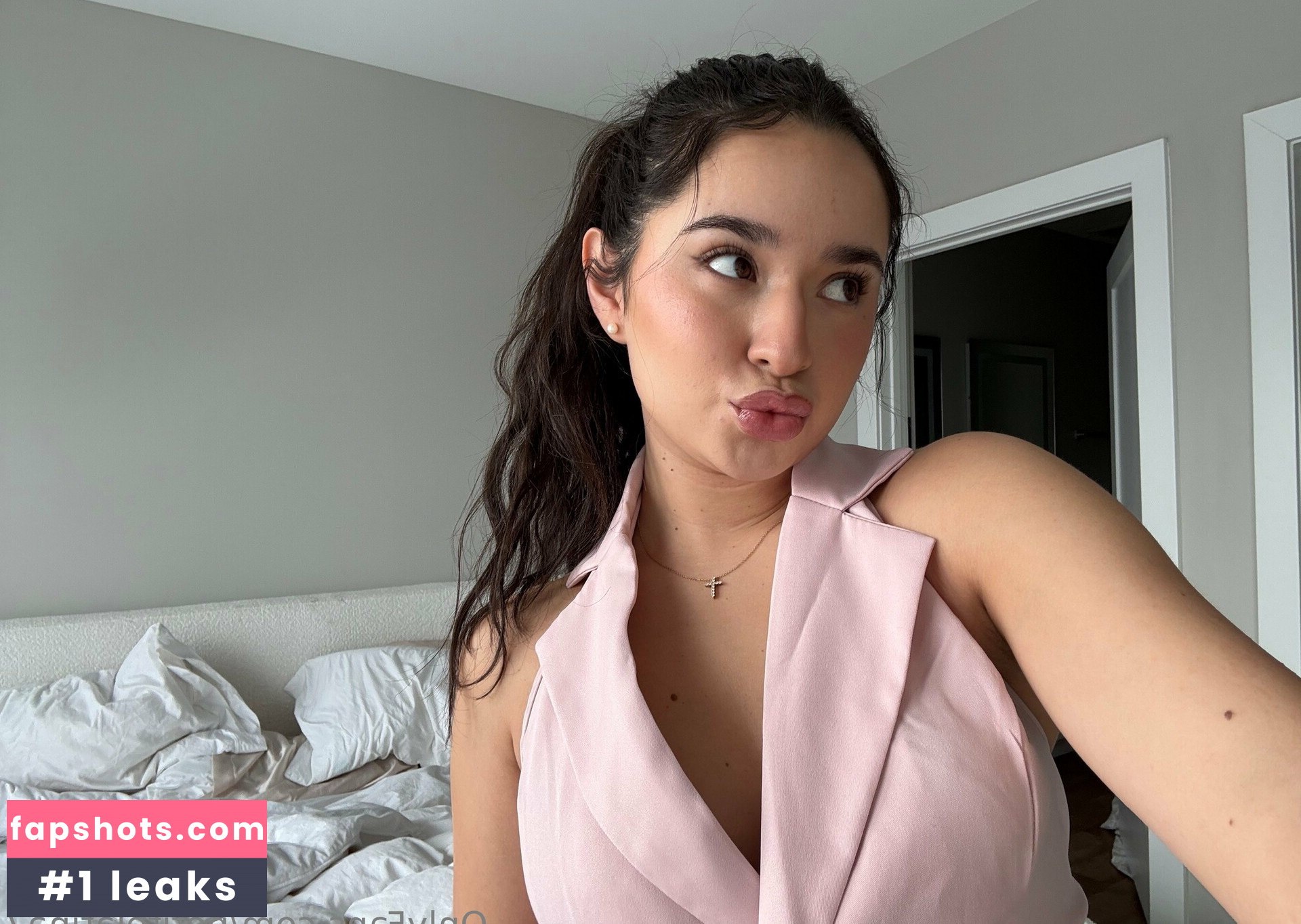 petitelatina7 gallery photo #13