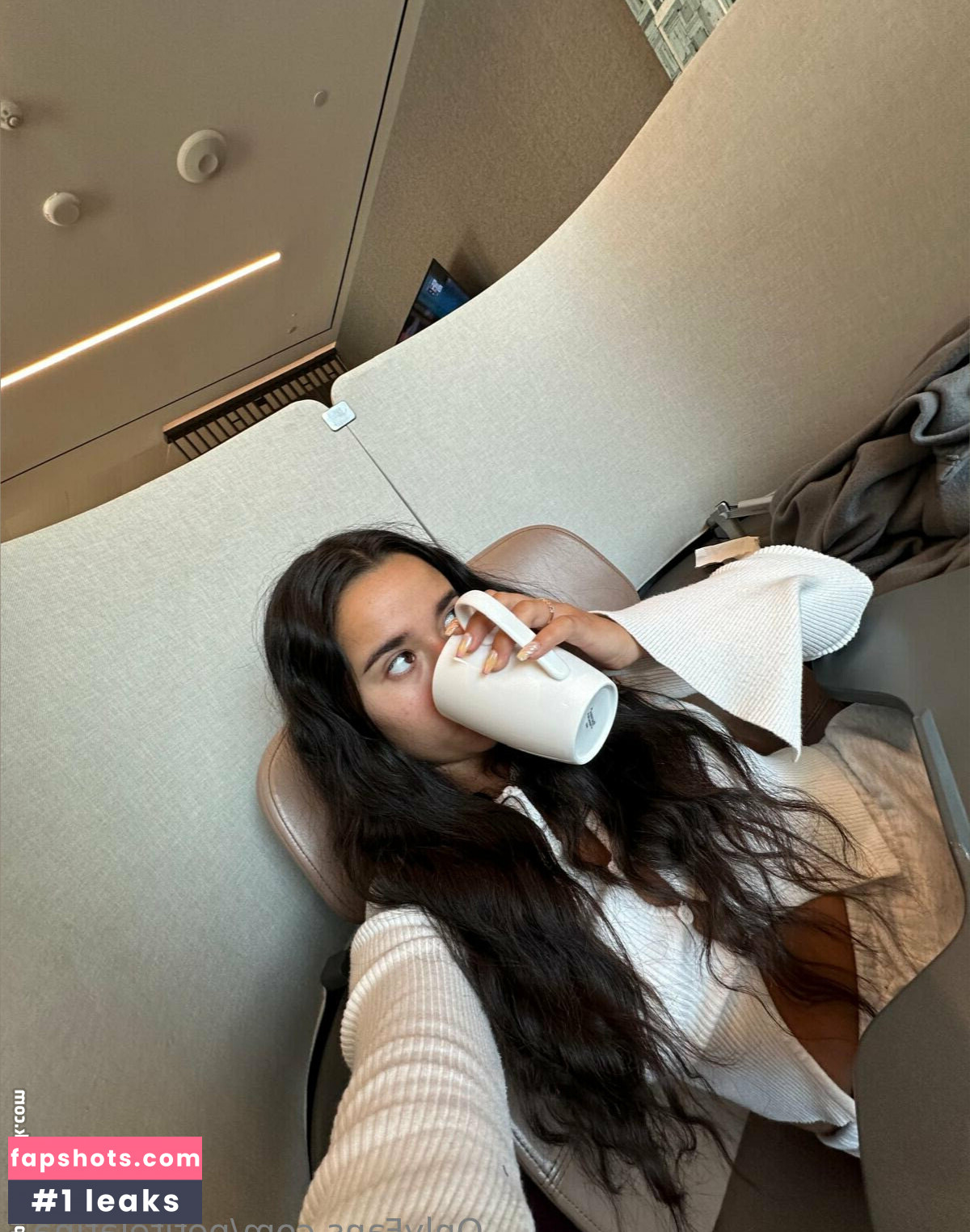 petitelatina7 gallery photo #22