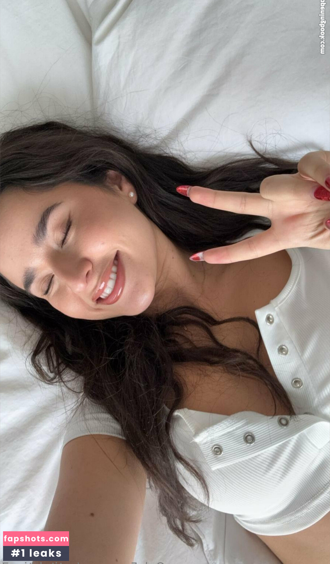 petitelatina7 gallery photo #26