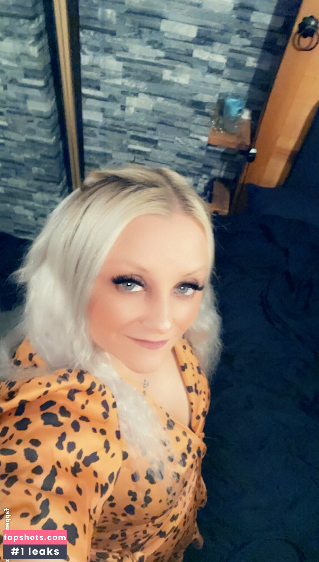 petitiepolly Nude Leaks OnlyFans Photos #2 - LeakJerk