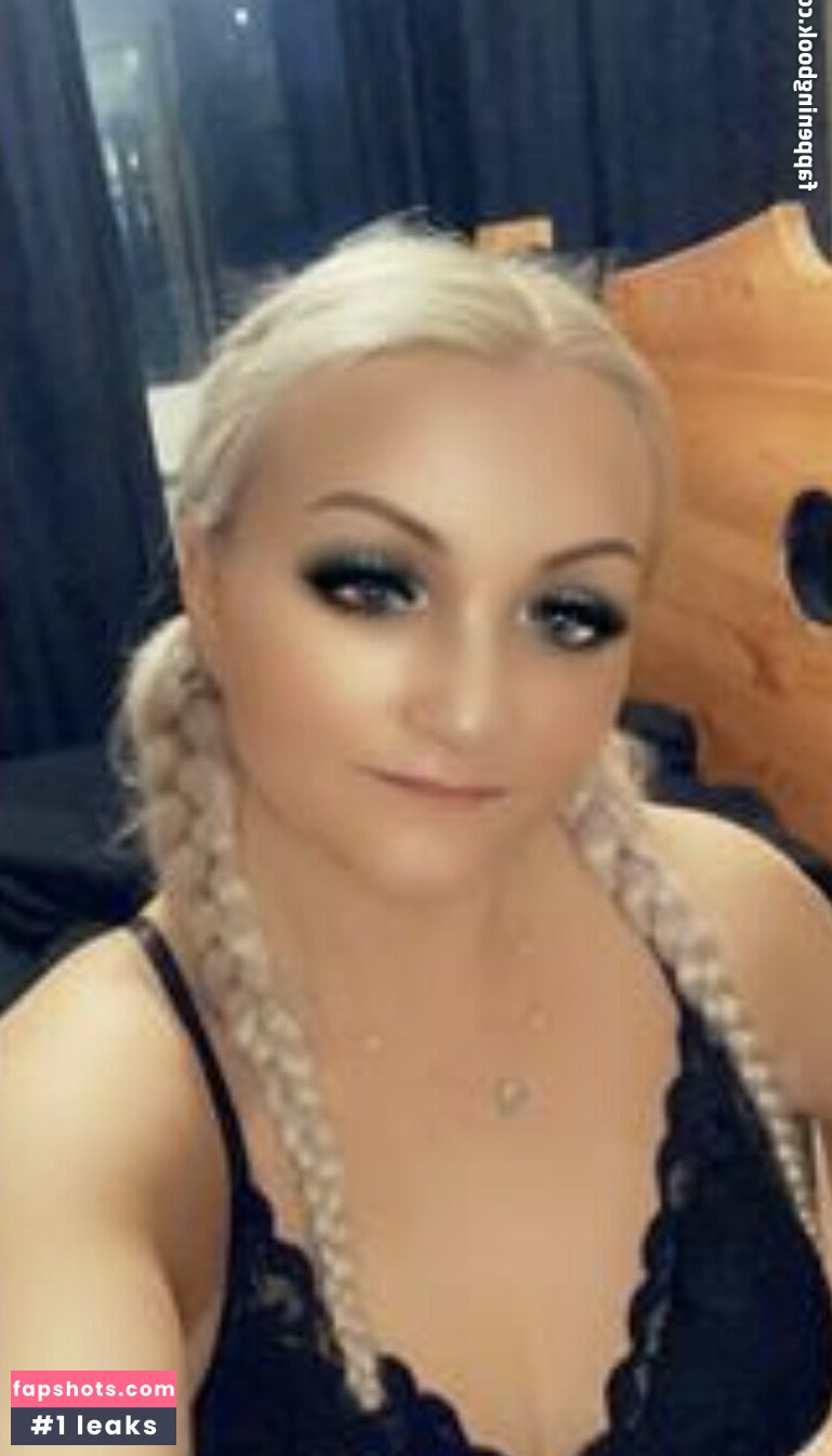 petitiepolly Nude Leaks OnlyFans Photos #10 - LeakJerk