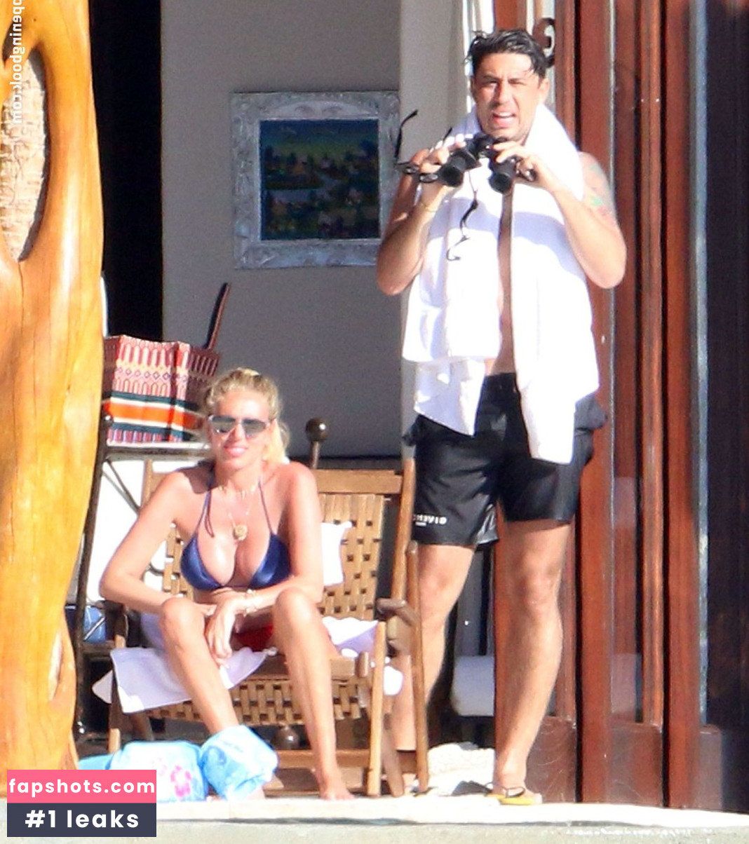 Petra Ecclestone gallery photo #7